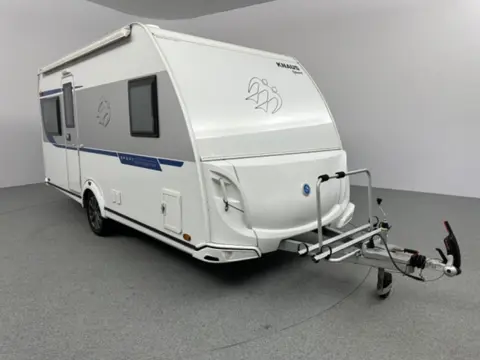 Knaus Sport 450 FU Silver Selection Zakluifel Mover