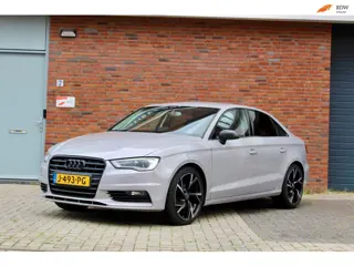 Audi A3 Limousine 1.4 TFSI | 18'' | Automaat | Monson Gray