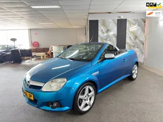 Opel Tigra TwinTop 1.4-16V Sport Apk Nieuw,Automaat,Half Leder,N.A.P,Cabrio met Hardtop,2 sleutels+b