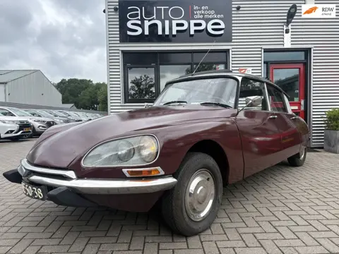 Citroen ID 20 RESTAURATIE OBJECT - APK VRIJ - WEGENBELASTINGVRIJ - LPG - HANDGESCHAKELD -
