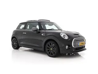 MINI Electric Yours 33 kWh [ 3-Fase-11kW ] {SoH-97%} (INCL-BTW) Aut. *HEATPUMP | PANO | LEATHER | DI
