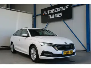 Skoda Octavia Combi 1.0 TSI Ambition - N.A.P. Airco, Cruise, Navi, PDC, Carplay, Virtual Display, Tr