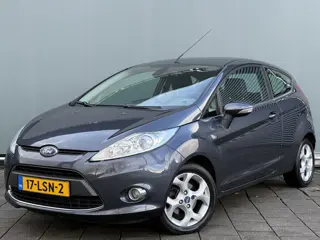 Ford Fiesta BWJ 2010 | 1.25i 82PK Titanium | CLIMA | CRUISE | PARKEERSENSOREN | LICHTMETAAL | BLUETO