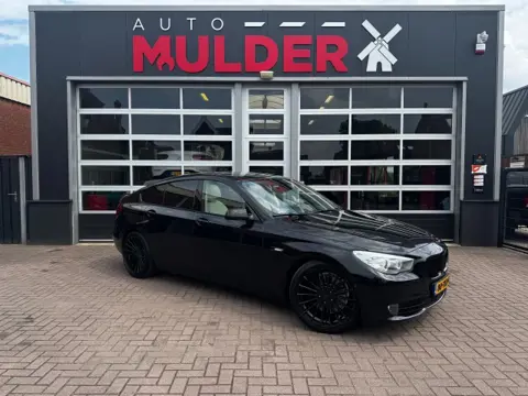 BMW 5-SERIE GRAN TURISMO 535I XDRIVE GRAN TURISMO HIGH EXECUTIVE / 360 CAM. / PANODAK / NAVI / HEAD-UP! / NAP!