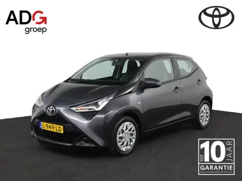 Toyota Aygo 1.0 VVT-i x-play | Apple Carplay/Android Auto | Airco | Parkeercamera |