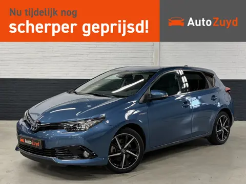 Toyota Auris 1.8 Hybrid Dynamic Ultimate Automaat / Navi / Camera / DAB / Trekhaak