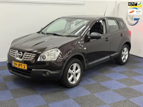 Nissan Qashqai 1.6 Acenta / NAP / RIJDT SCHAKELT GOED / ONDERHOUDEN