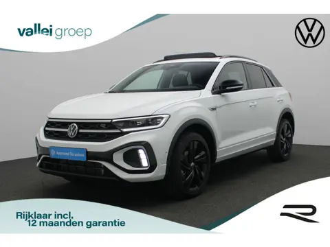 Volkswagen T-Roc 1.5 TSI 150 pk DSG R-Line Edition | Panoramadak | Stuur-/stoelverwarming | Achterui