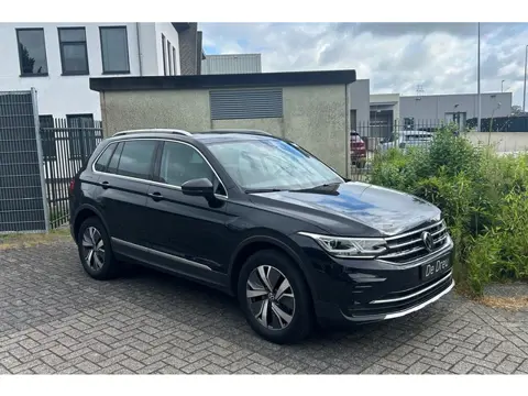 Volkswagen TIGUAN 1.4 TSI eHybrid Elegance 245pk |PANO | TREKHAAK | CAMERA |