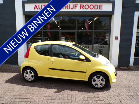 Peugeot 107 1.0-12V XS AIRCO,NIEUWE APK !! (bj 2007)