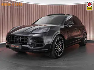 Porsche Cayenne Turbo E-Hybrid 4.0 740pk |BTW-autp|pano|Burmester|sport design|soft close|sport chro