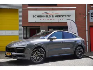 Porsche Cayenne Coupé 3.0 E-Hybrid Platinum Edition / BTW / Techart / Clanck / Pano / Trekhaak / Inn