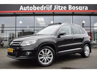 Volkswagen Tiguan 1.4 TSi 160pk Sport&Style ECC | Full Map Navi | Panoramadak | Trekhaak | Sportstoe
