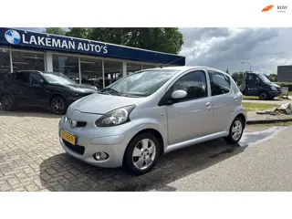Toyota Aygo 1.0-12V Comfort AUTOMAAT Airco Silverline Huurkoop Inruil APK Garantie