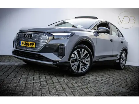 Audi Q4 Sportback e-tron 40 SOH 92,6% Launch edition Nardo PANORAMA LEER