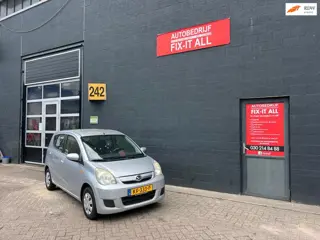 Daihatsu Cuore 1.0 Premium