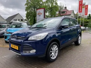 FORD KUGA 1.5 TREND / AIRCO / CRUISE CTR. / TREKHAAK / LMV 17 