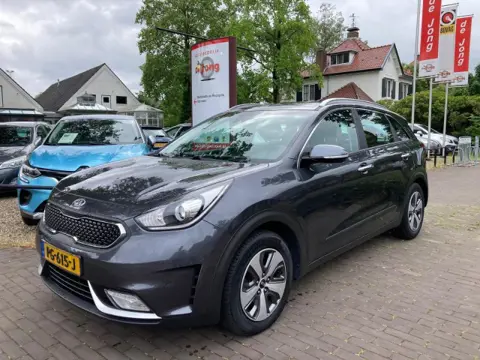 KIA NIRO 1.6 GDI HYBRID DYNAMICLINE AUTOMAAT / AIRCO-ECC / CRUISE CTR. / TREKHAAK