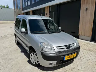 Peugeot Partner 1.4 MPV (bj Dec-2005) AIRCO/2X SCHUIFDEUREN/NIEUWE APK!