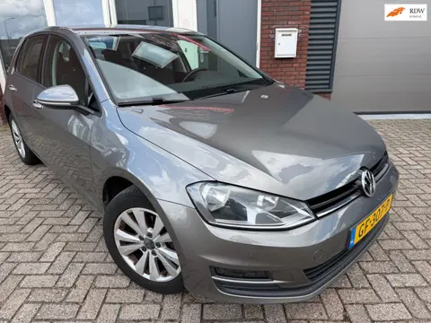 Volkswagen Golf 1.2 TSI Comfortline / Navi / PDC / Cruise / Clima / LM
