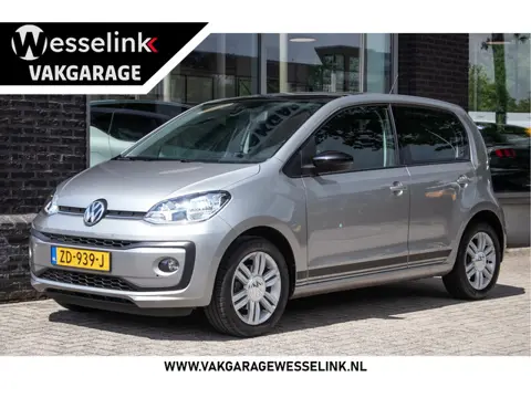 Volkswagen up! 1.0 BMT high up Automaat | Cruise | PDC | DAB | LMV |