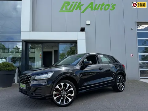 Audi Q2 30 TFSI Design * Camera * CarPlay * Clima
