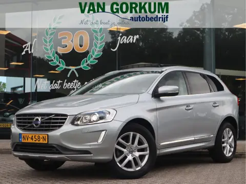 Volvo XC60 2.0 T5 FWD Polar+ Navi/ Camera / Panodak / Stoelverw. / Lage KM Uitzonderlijk nette staat