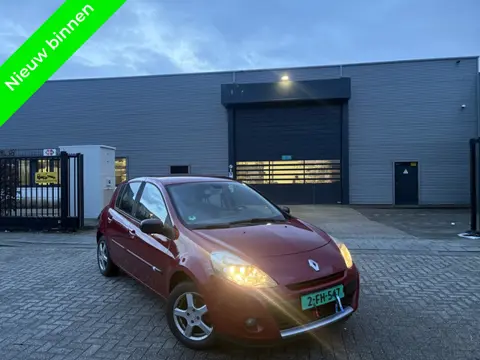 Renault Clio 1.5 dCi 20th Anniv Navigatiesysteem Clima