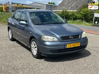 Opel Astra 1.6-16V Club