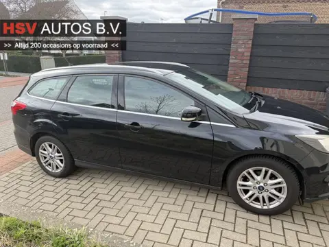 Ford Focus Wagon 1.0 EcoBoost Titanium navi LM airco org NL