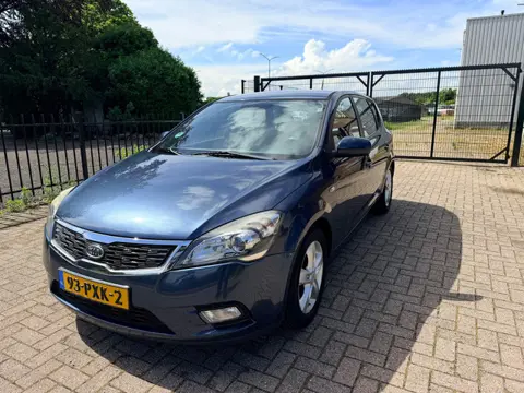 Kia Cee'd 1.4 CVVT Seven