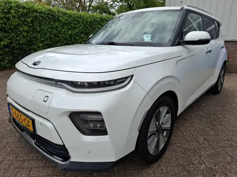 Kia e-Soul ExecutiveLine 64 kWh 9850.- EX BTW LEER/ADAPTIVE CRUISE 204PK
