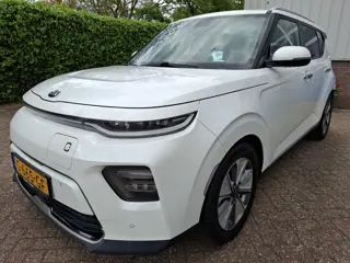 Kia e-Soul ExecutiveLine 64 kWh 9850.- EX BTW LEER/ADAPTIVE CRUISE 204PK