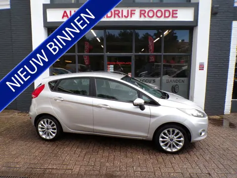 Ford Fiesta 1.25 Ghia CLIMA,LMV !! (bj 2009)