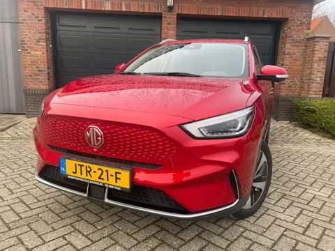 MG ZS EV Standard Range Luxury 50,3 kWh NAVI PANO DAK PDC