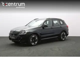 BMW iX3 High Executive 80 kWh 286 PK, SOH 99 %, Panoramadak, Driving Ass. Prof, 360 Camera, Head-Up,