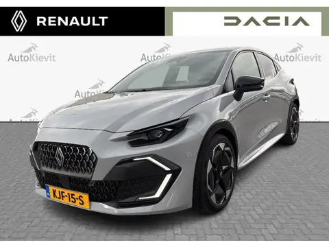 Renault Clio 1.8 Hybrid 160 techno - pack première met verwarmbare en verstelbare stoelen