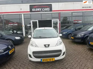 Peugeot 107 1.0-12V XR