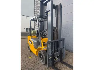 Caterpillar GP25NT 2,5 ton LPG heftruck (bj 2019)