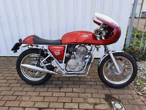 Mash TT40 uit 2020, moderne classic bike