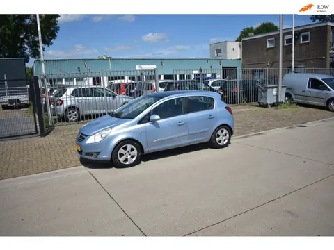 Opel Corsa 1.4-16V Enjoy