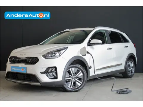 Kia Niro 1.6 GDi PHEV DynamicPlusLine |dealer onderhouden|schuifdak|JBL|parkeersensoren|Apple/Androi