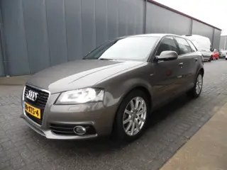AUDI A3 1.4 TFSI AMB. PL.S.