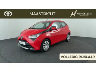 Toyota Aygo 1.0 VVT-i x-play | Apple -/ Android Carplay | Camera achter | Airco