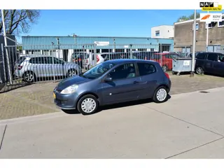 Renault Clio 1.6-16V Dynamique Luxe