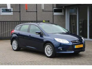 Ford Focus 1.6 TI-VCT Trekhaak/Clima/Cruise
