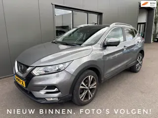 Nissan Qashqai 1.2 Automaat N-Connecta / Camera / Panoramadak / Dealer Onderhouden!