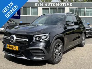 Mercedes-Benz GLB 200 Business Solution AMG PANORAMADAK | SFEERVERLICHTING | ELEKTRISCHE TREKHAAK | 