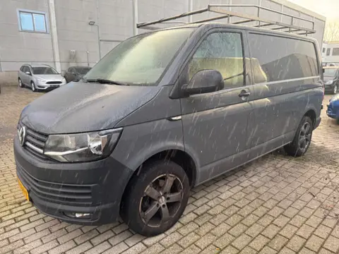 Volkswagen Transporter 2.0 TDI L1H1 Highline