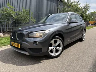 BMW X1 sDrive20i Executive / AUTOMAAT / NAVI / CRUISE / 126dkm! NAP!